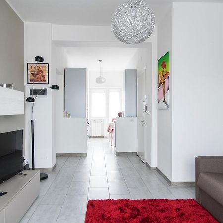 Youhosty - Delle Genziane 7 Apartment Milan Luaran gambar