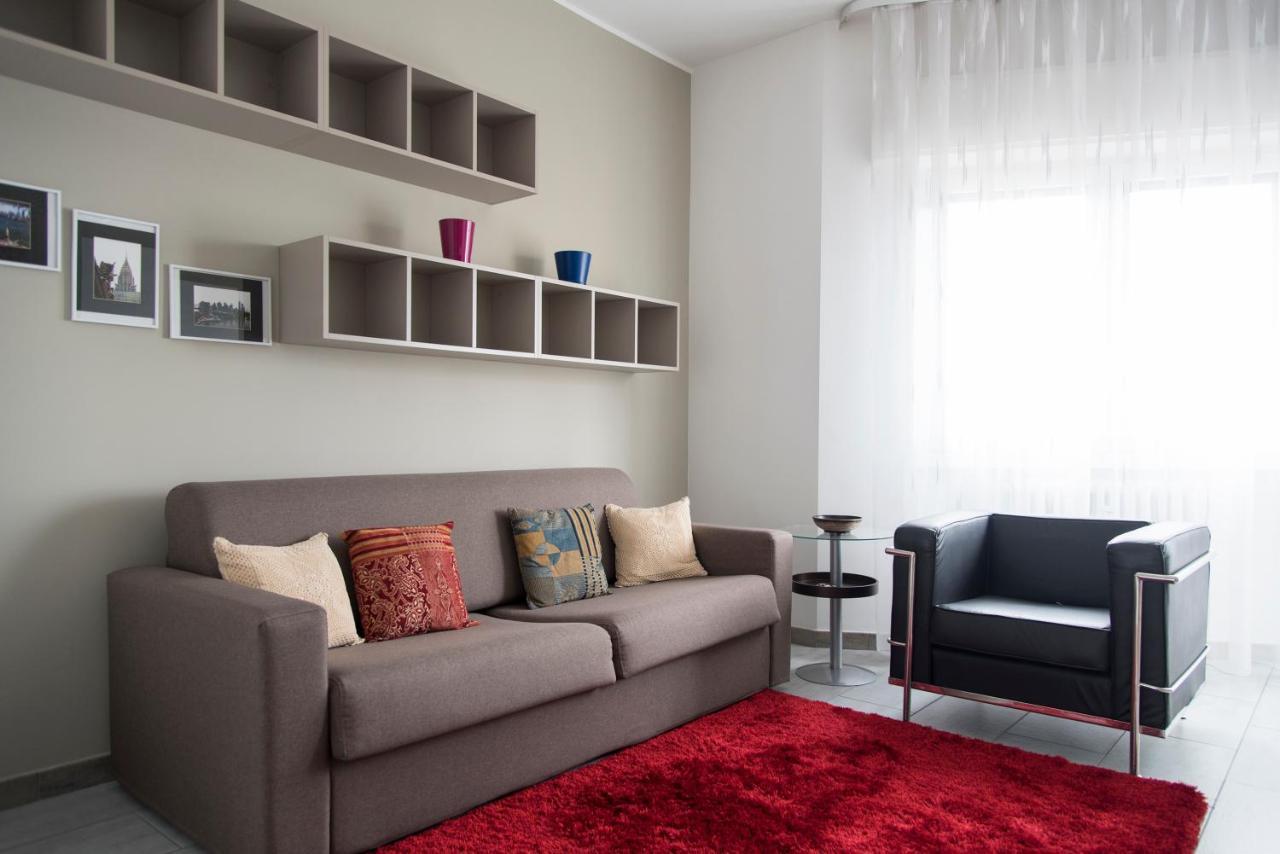 Youhosty - Delle Genziane 7 Apartment Milan Luaran gambar