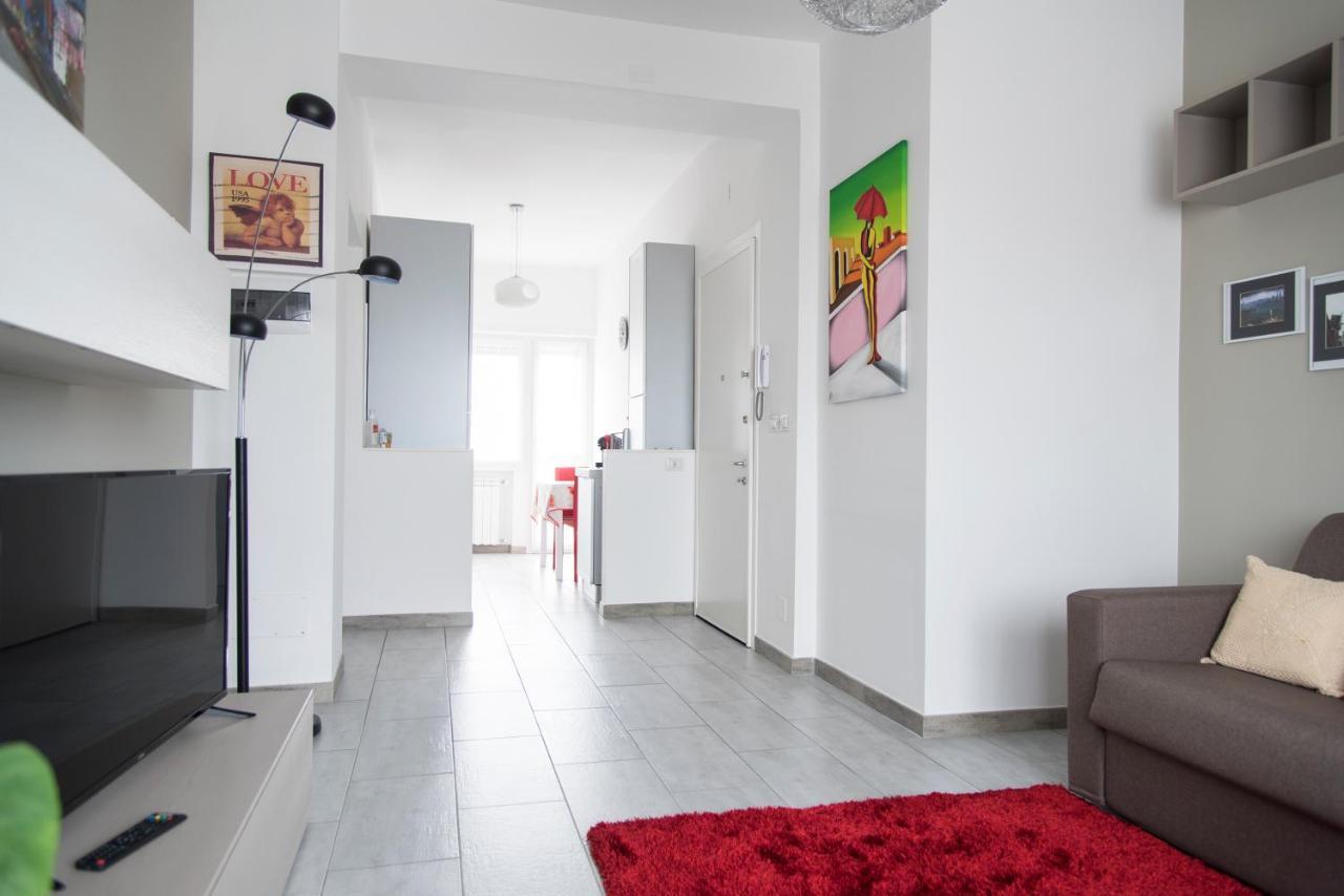Youhosty - Delle Genziane 7 Apartment Milan Luaran gambar