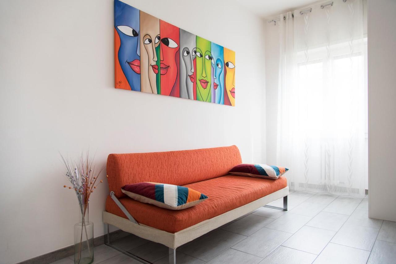 Youhosty - Delle Genziane 7 Apartment Milan Luaran gambar