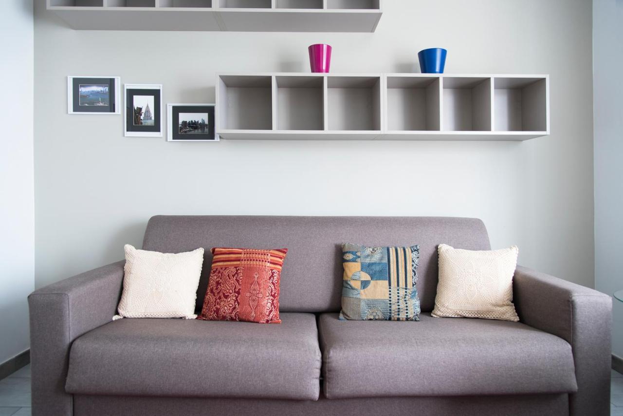 Youhosty - Delle Genziane 7 Apartment Milan Luaran gambar