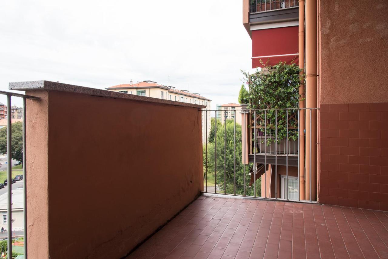 Youhosty - Delle Genziane 7 Apartment Milan Luaran gambar
